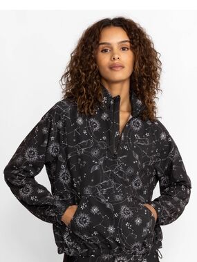 NWT PULL OVER MOCK JACKET Size  LL